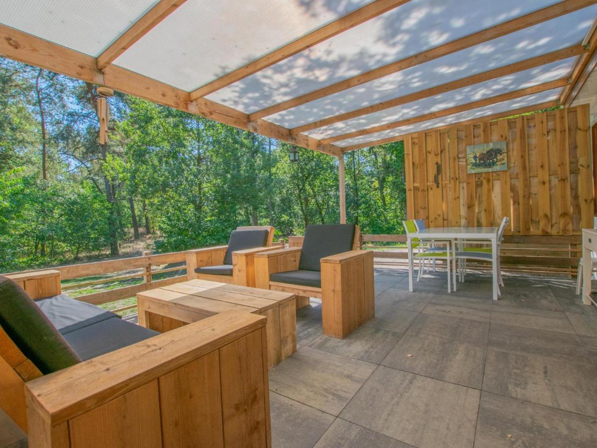 Witte Bungalow Uden Zewnętrze zdjęcie